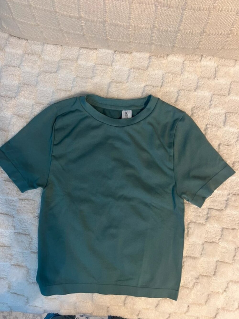 “Baby fit” women’s shirt